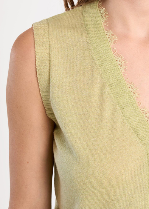 Molly Bracken megztinis