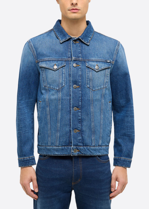 Mustang striukė Dallas