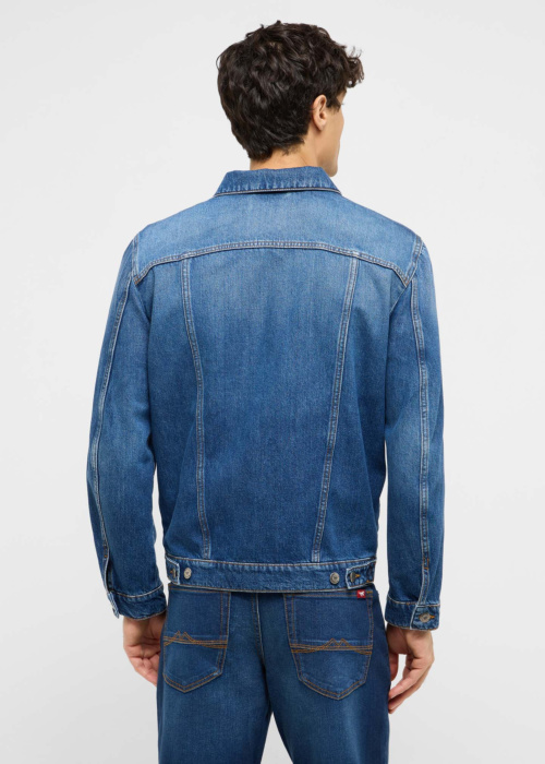 Mustang striukė Dallas