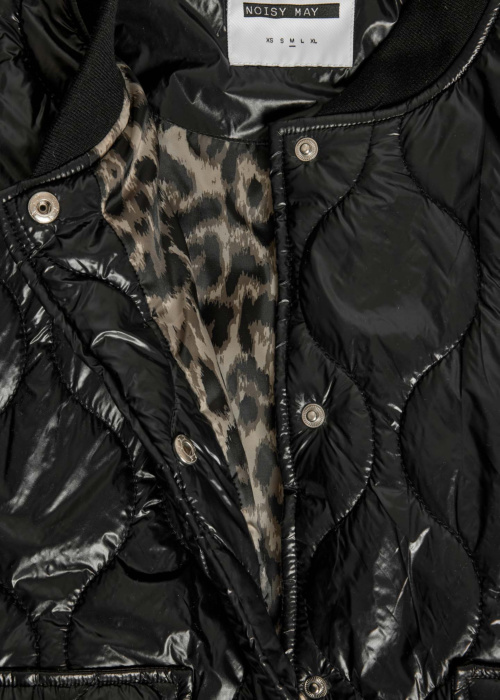 Noisy May pavasario-rudens striukė Allie