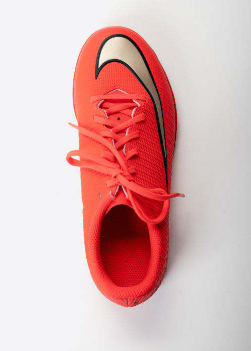 Nike futbolo bateliai Jr Vapor 17 Club Ic