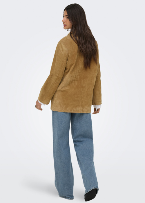 Only striukė Sienna