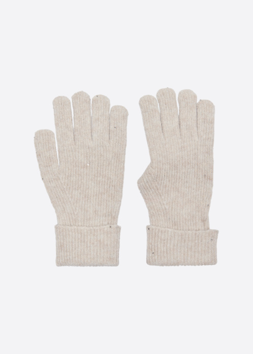 Only pirštines Sola