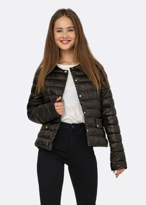 Only pavasario-rudens striukė Vega