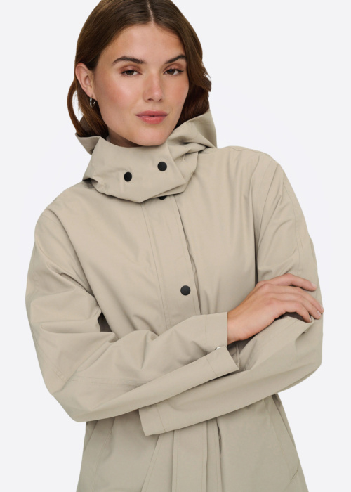 Only lietpaltis Sara