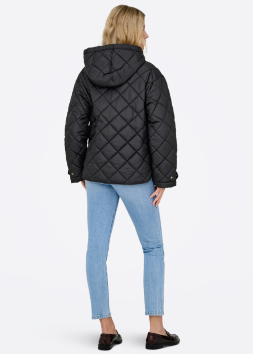 Only pavasario-rudens striukė Juliet