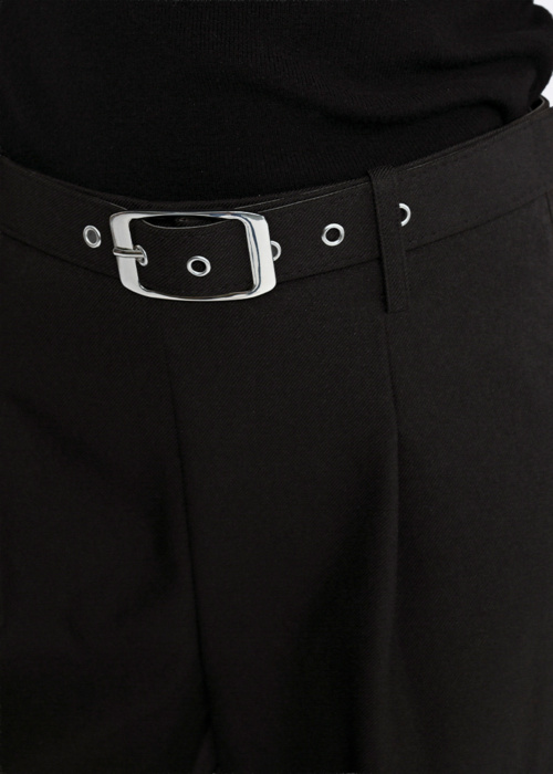 Lili Sidonio kelnės