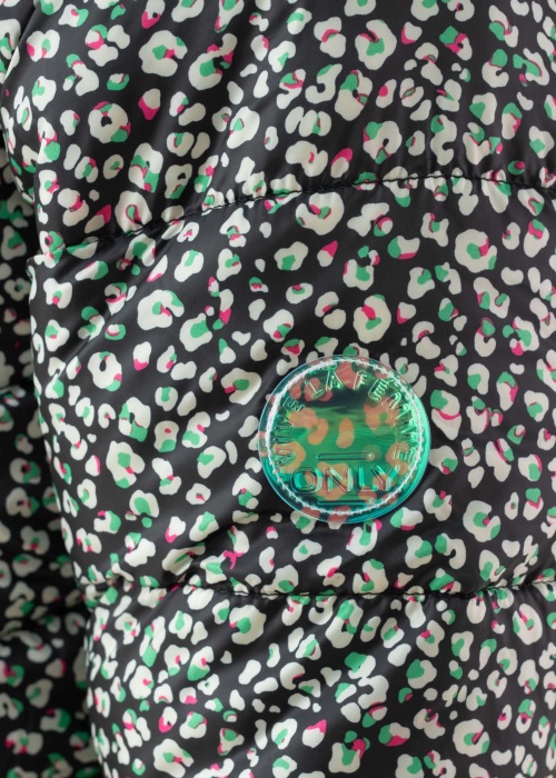 Only pavasario-rudens striukė Newtalia