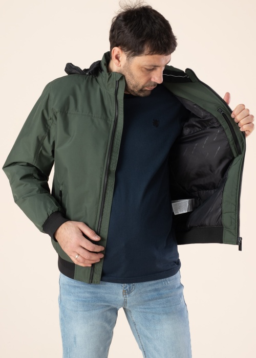 Diverse pavasario-rudens striukė Techtri