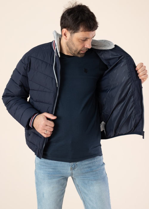 Diverse pavasario-rudens striukė Kalgan