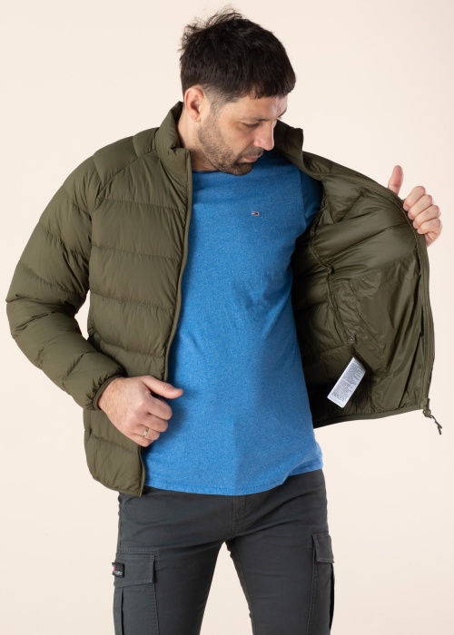 Tommy Jeans pavasario-rudens pūkinė striukė Essential