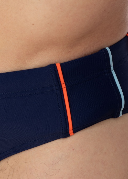 Naturana maudymosi glaudės