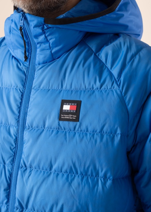 Tommy Jeans pavasario-rudens pūkinė striukė Hooded