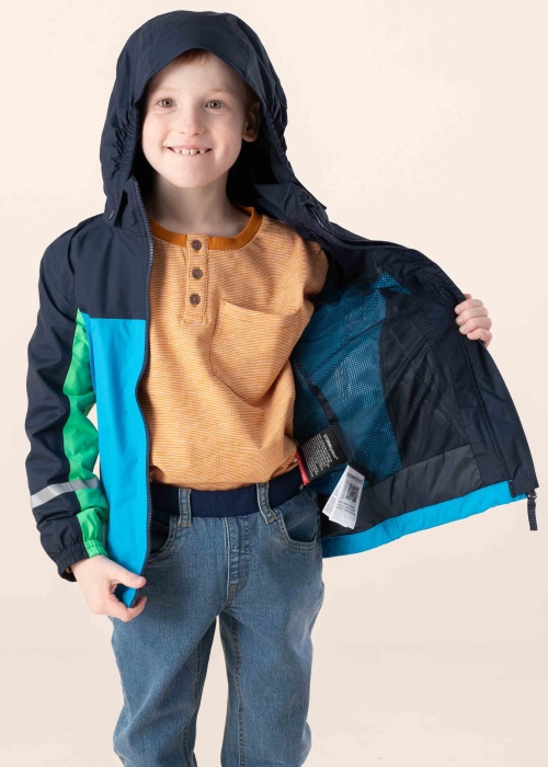 Didriksons pavasario-rudens striukė Pilvi