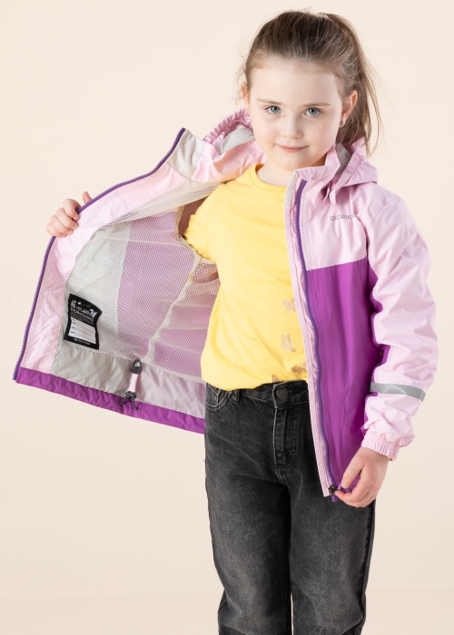 Didriksons pavasario-rudens striukė Pilvi