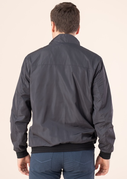 Erla of Sweden pavasario-rudens striukė