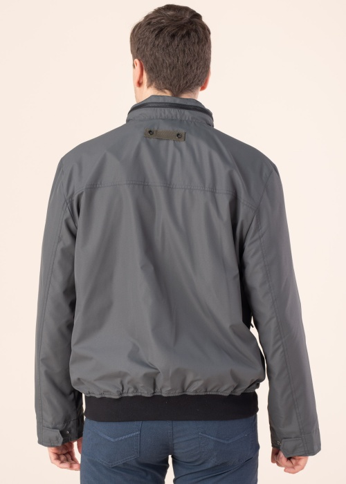 Erla of Sweden pavasario-rudens striukė