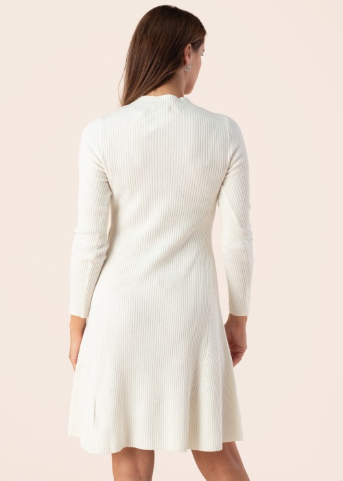 EsQualo megzta suknelė