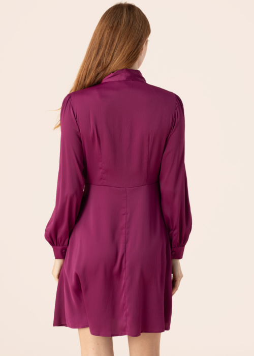 Molly Bracken suknelė