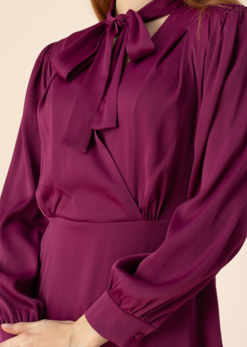 Molly Bracken suknelė