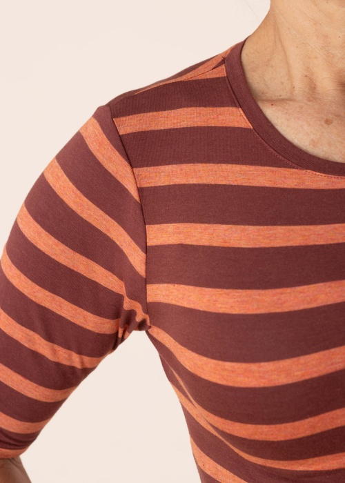 b.young palaidinė Pamila