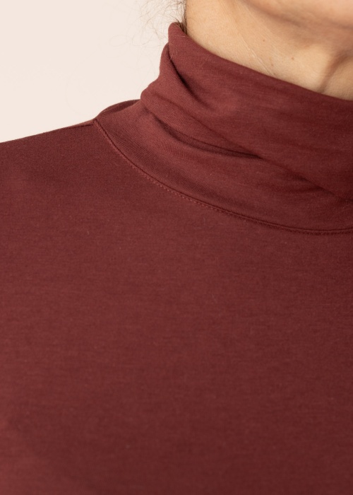 b.young palaidinė aukštu kaklu Pamila