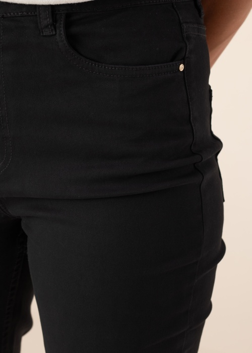 Diverse kelnės Slinta