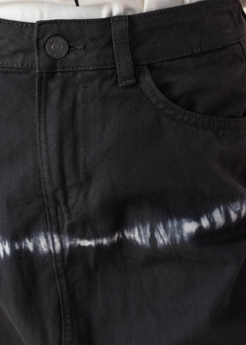 Noisy May sijonas Kath