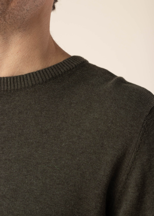 Diverse megztinis Protton