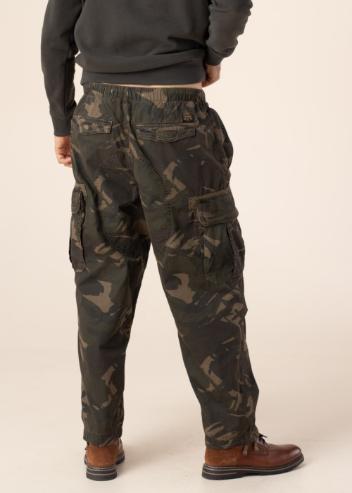 SuperDry kelnės Parachute