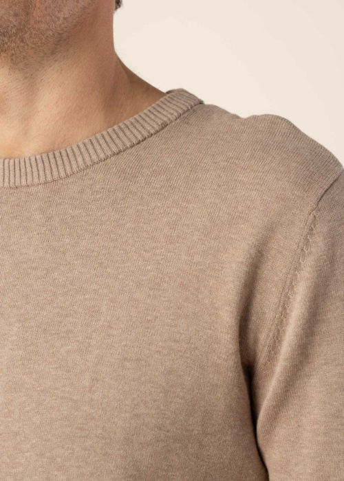 Diverse megztinis Protton