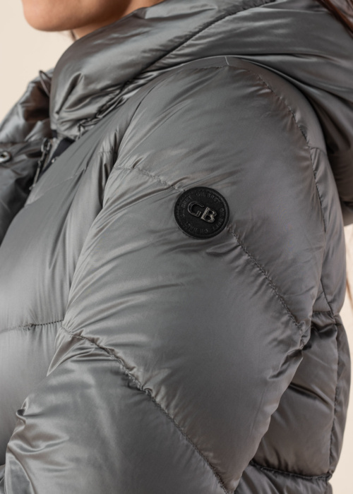 Gil Bret pūkinis paltas