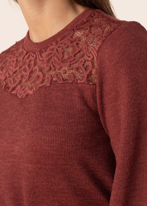 Vila megzta suknelė Emmy