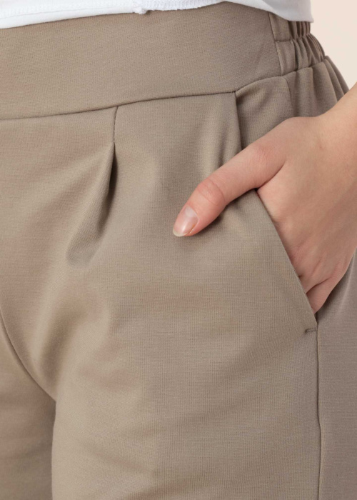 b.young kelnės Rizetta