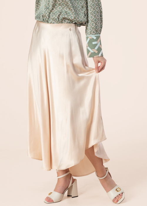 Guess sijonas Venusta