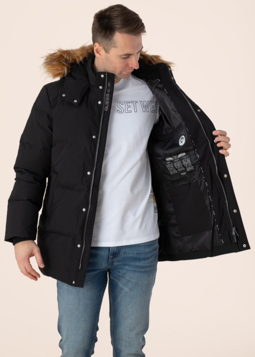 Guess žieminė striukė