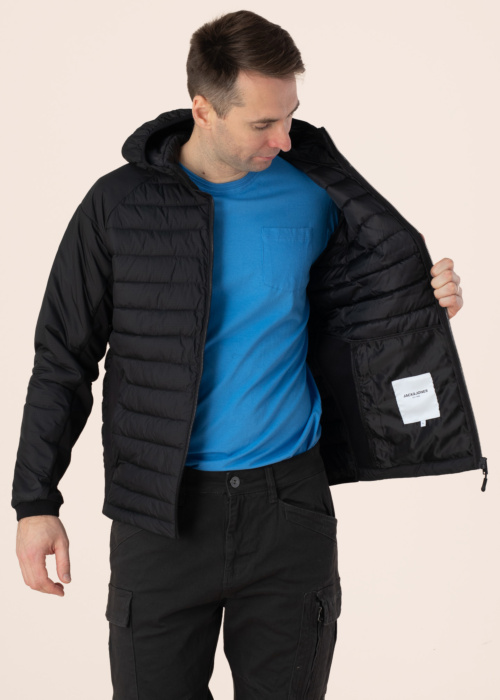 Jack & Jones pavasario-rudens striukė State