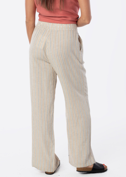 b.young kelnės Falakka