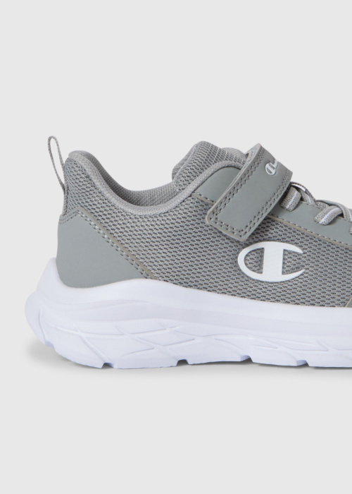 Champion laisvalaikio bateliai