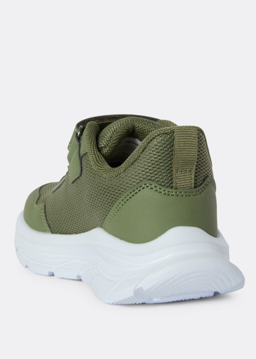 Champion laisvalaikio bateliai