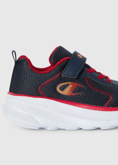 Champion laisvalaikio bateliai