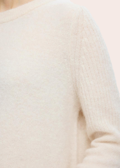 Selected megztinis Sia