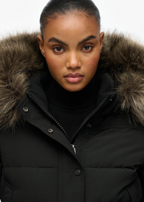 SuperDry dygsniuota žiemine striuke Everest