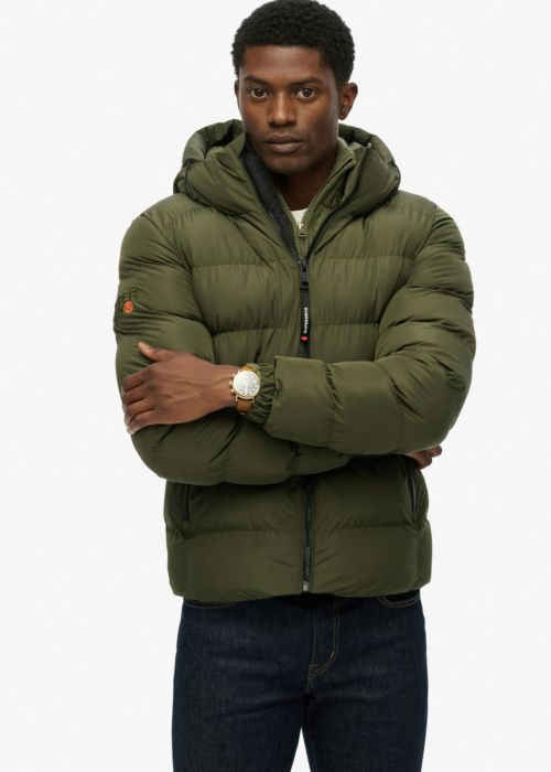 SuperDry dygsniuota žiemine striuke