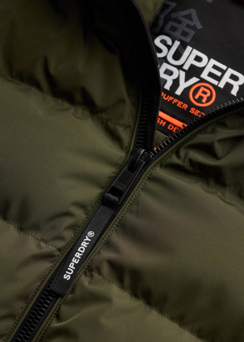 SuperDry dygsniuota žiemine striuke