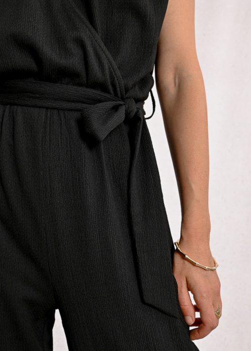 Molly Bracken kombinezonas