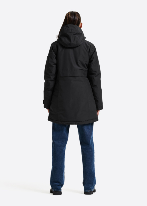 Didriksons pavasario-rudens striukė Tiril