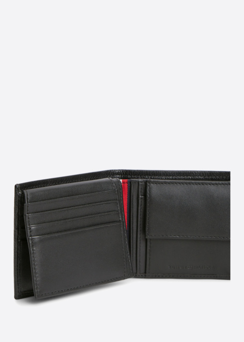 Tommy Hilfiger piniginė Corp Flap dėžutėje