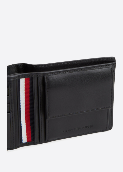 Tommy Hilfiger piniginė Element Extra dėžutėje