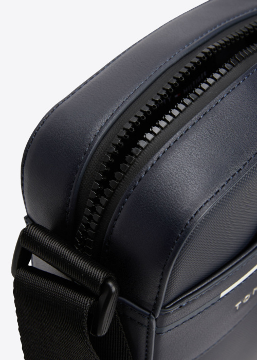 Tommy Hilfiger rankinė Foundation